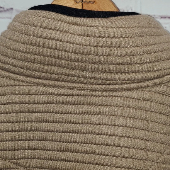 Simply Southern Ribbed Pullover Sweater in Mocha and Black Trim Women's Size XL - Picture 12 of 16